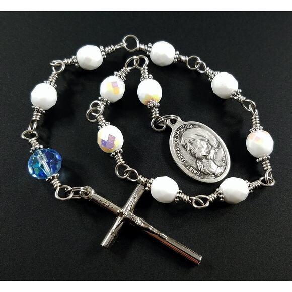 St. Teresa of Calcutta One Decade Rosary, Crystal Beads - Picture 3 of 10